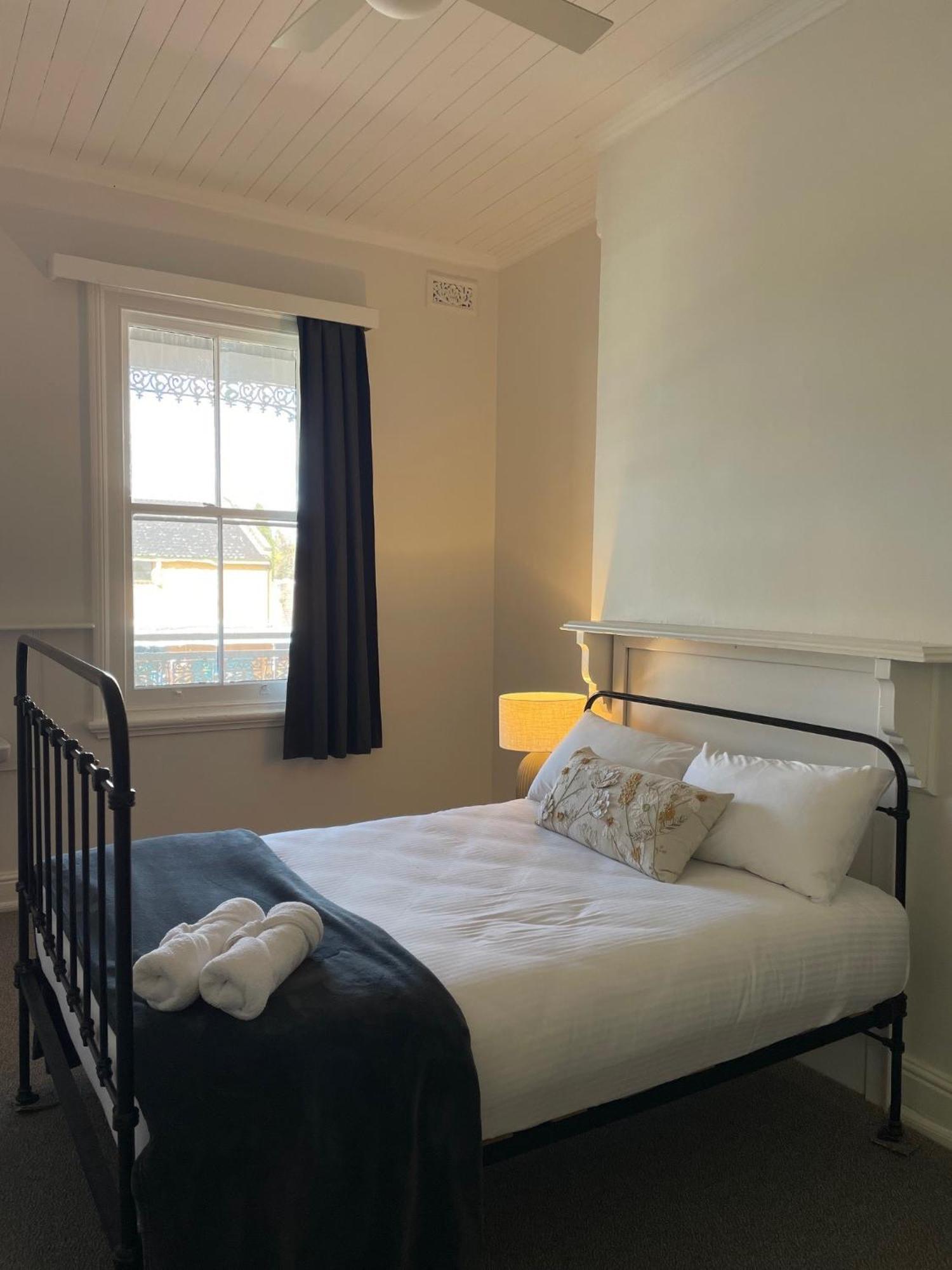 The Bolt Inn Uralla Екстериор снимка